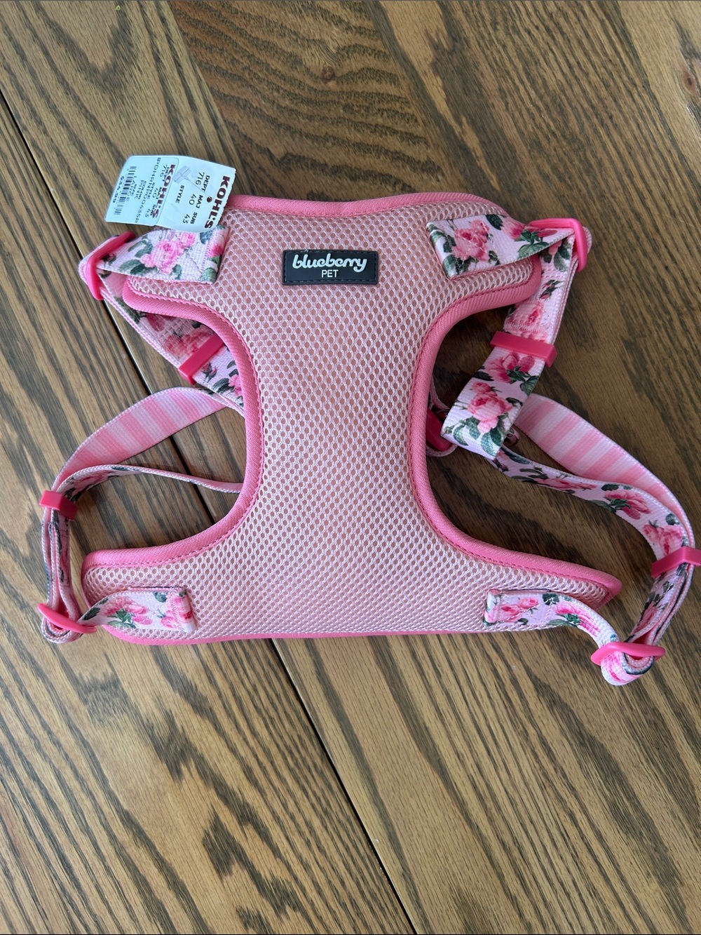 Blueberry Pet soft breathable adjustable dog harness, large, nwt, pink floral
